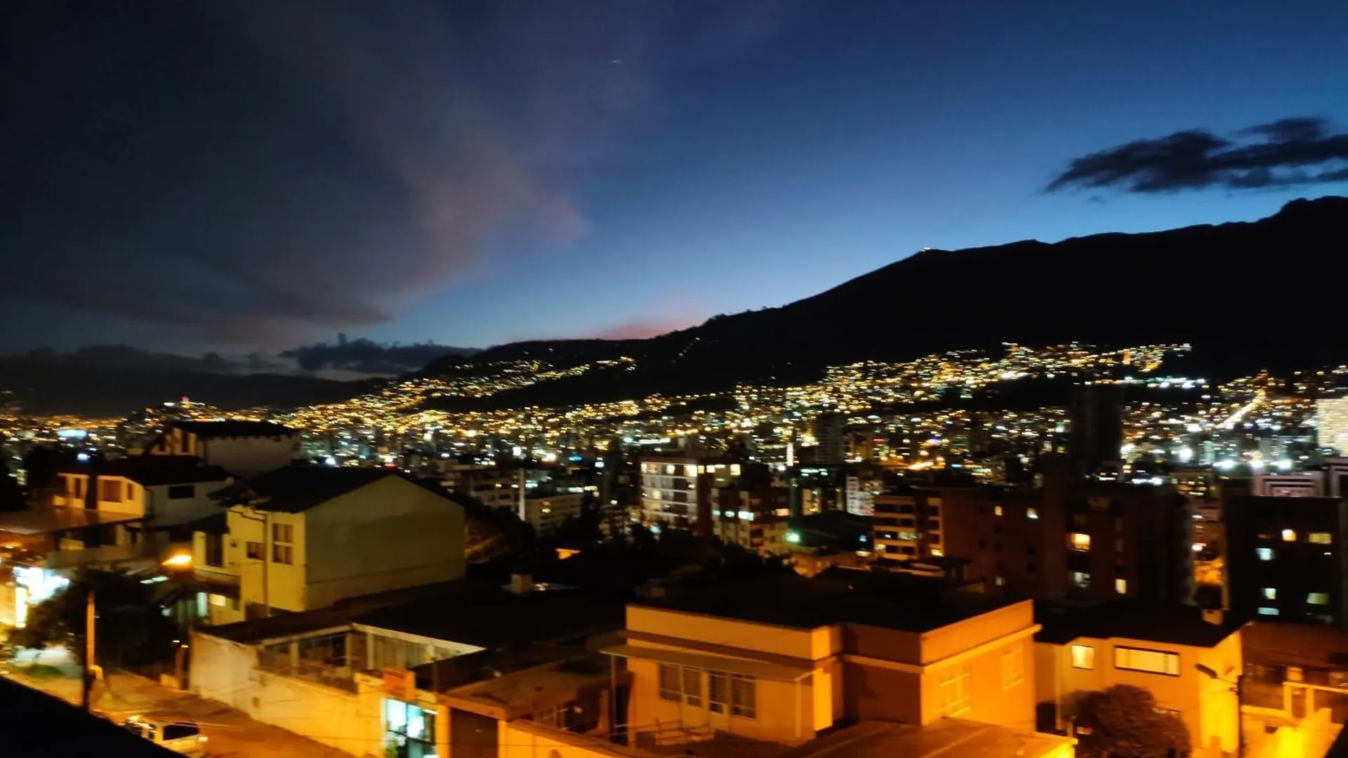St. Gallen Haus Quito Bed & Breakfast