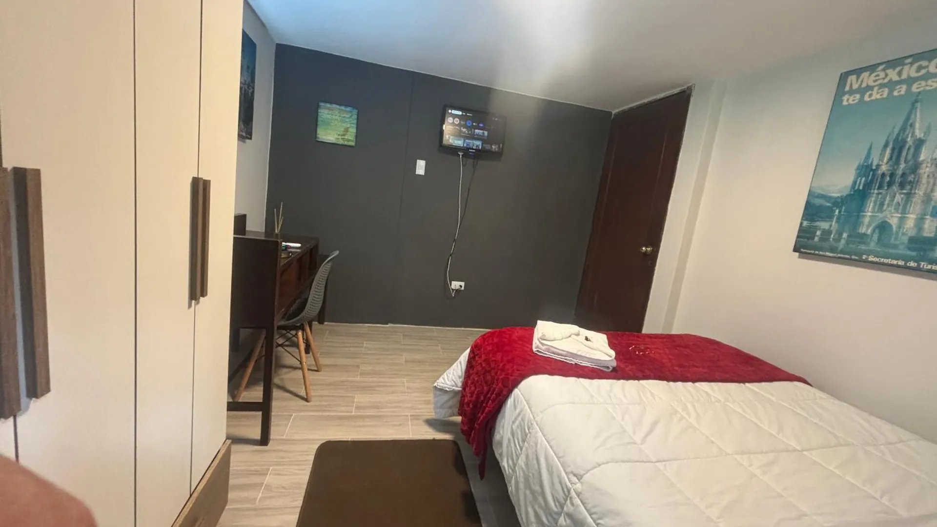 St. Gallen Haus Quito 2*,